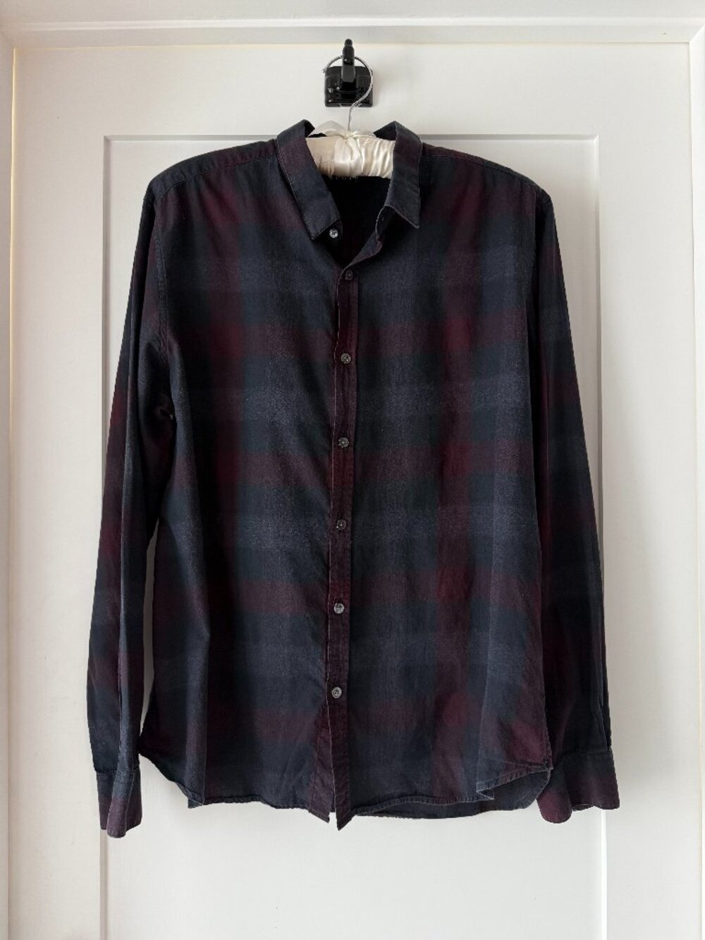 Theory Men's Plaid Button Down Shirt XL Black Burgundy Cotton